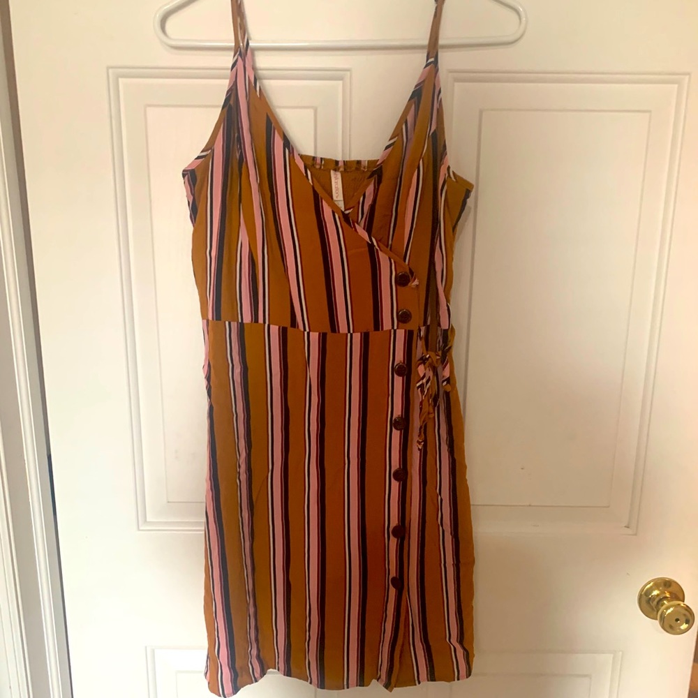 Xhiliration Striped Summer Dress